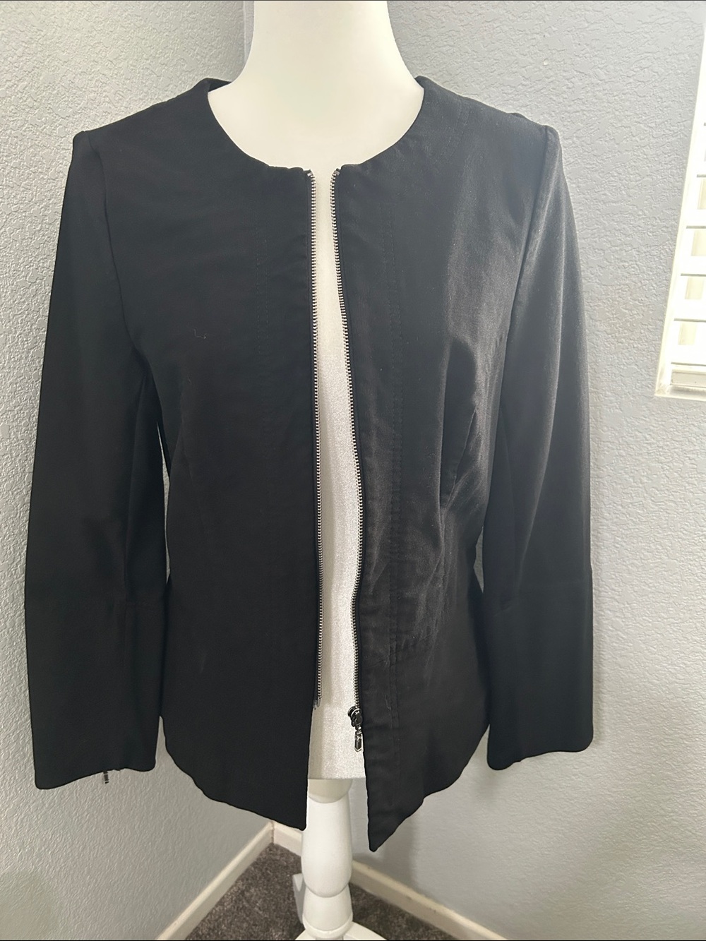 Classic Black Collarless Zip Blazer